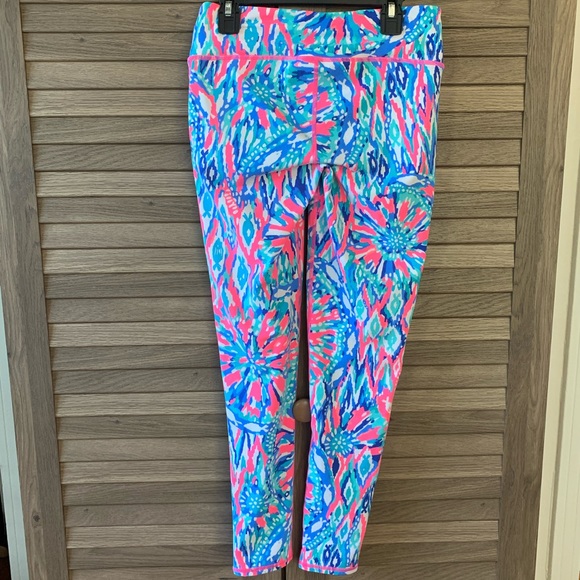 Lilly Pulitzer Luxletic Weekender Legging Size Small - Picture 2 of 6